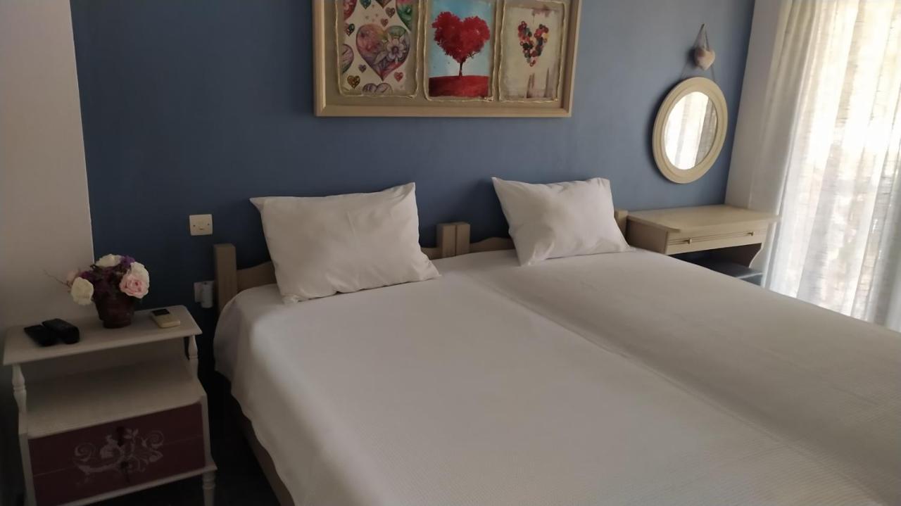 Blue Dreams Pensionat Almiropótamos Eksteriør billede