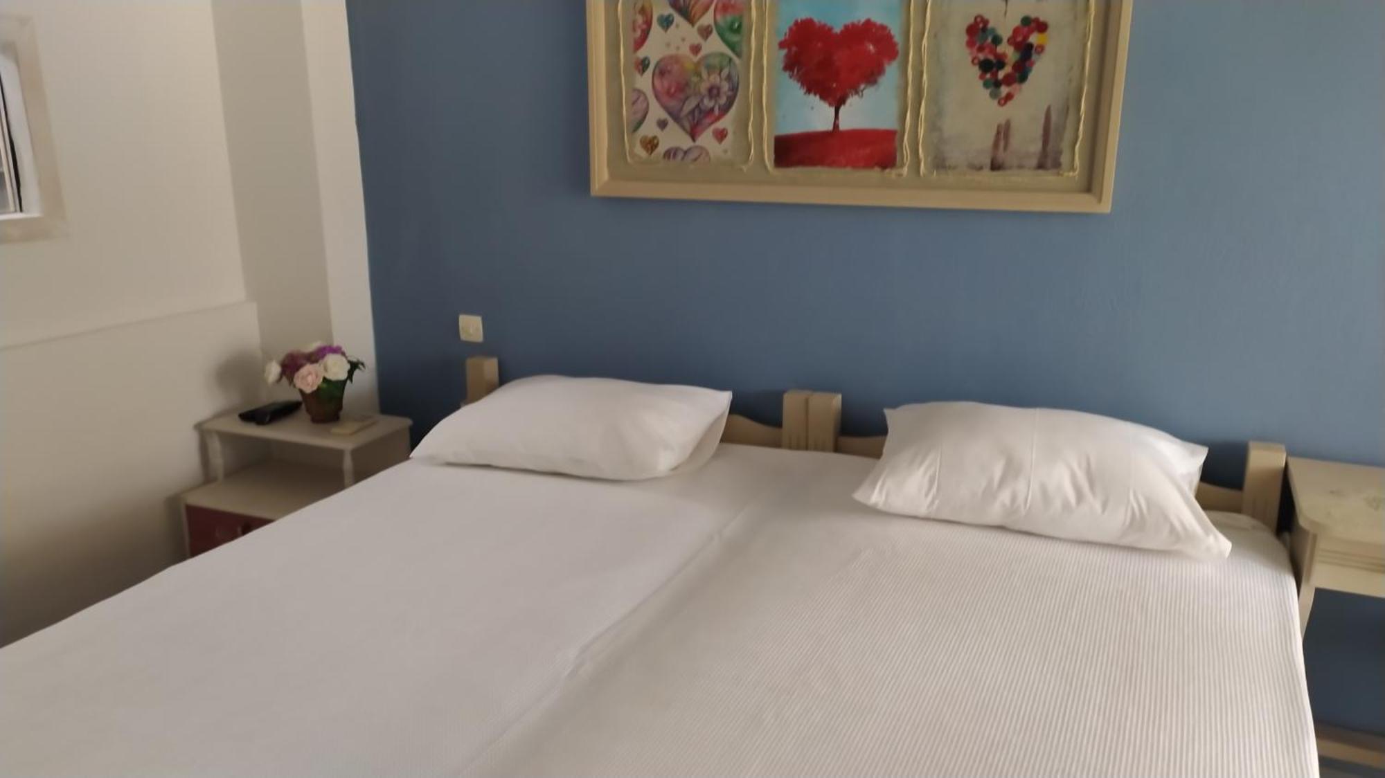 Blue Dreams Pensionat Almiropótamos Værelse billede